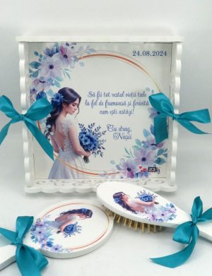 Set gatit mireasa, Albastru Azur, tavita dantelata personalizata, 3 piese – ILIF409008