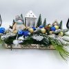 Decor handmade de Craciun cu braduti, case si globuri in nuante de auriu si albastru FEIS411011 (1)