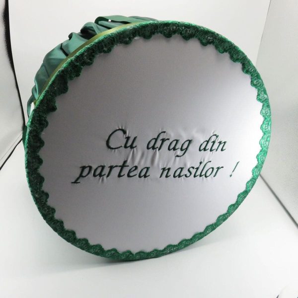 Cutie trusou cu mesaj brodat Cu drag din partea nașilor, verde ILIF503015 (4)