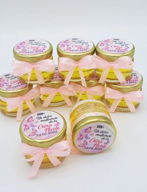 Mărturie dulce cu miere, model handmade Iubire – fluturi roz, borcan 30 gr – DSBC505003