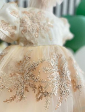 Rochiță botez fetiță, alb-ivory cu tulle – ILIF505021