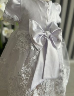 Rochiță botez fetiță, albă cu danteluță albă – ILIF505026