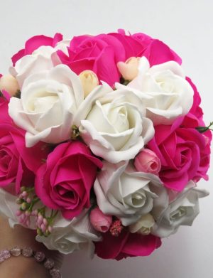Buchet de mireasă cu flori de săpun, roz ciclam – ILIF506041