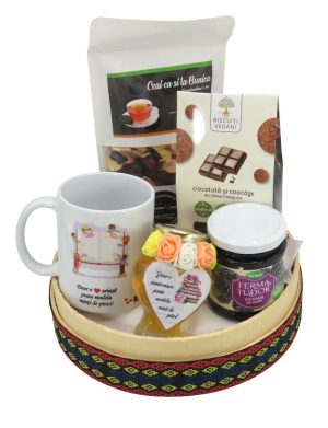 Coș cadou – Recunoștință pentru Educatoare/ Învățătoare / Dirigintă / Profesoară, 6 produse – ILIF506044