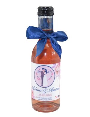 Mărturie nunta, Sticluță de Vin personalizată, fundiță albastră – ILIF506058