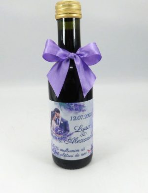 Marturie nunta, Sticluta de Vin personalizata & fundita, Lavanda Mov – ILIF507014