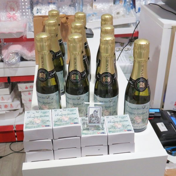 Mărturie botez băiețel, sticluță vin spumant, Iepuraș, model personalizat - ILIF507040 - imagine 9