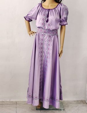 Rochie lungă de damă din tafta lila, brodată tradițional – LLDJ507001