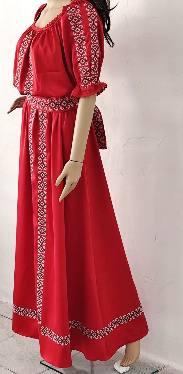 Rochie lungă de damă din tafta roșie, brodată tradițional - LLDJ507002 - imagine 4