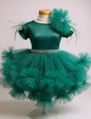 Rochiță botez fetiță cu bentiță – culoare verde smarald cu tulle – ILIF508001