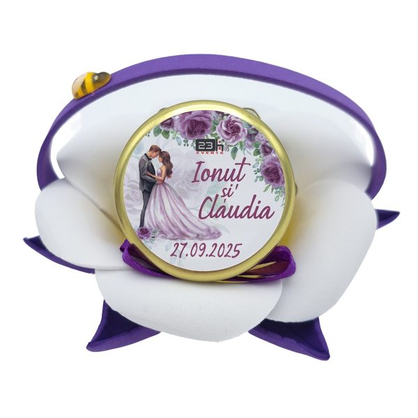 Marturii dulci cu miere, model handmade Zumzet dulce - mov lila, cuplu miri, borcan 50 gr - DSBC507011