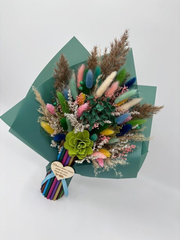 Buchet flori cadre didactice, aranjament cu flori uscate și creioane, verde – DSPH508001 - imagine 4