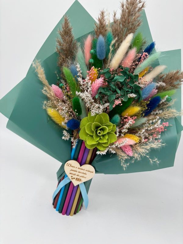 Buchet flori cadre didactice, aranjament cu flori uscate și creioane, verde – DSPH508001 - imagine 3