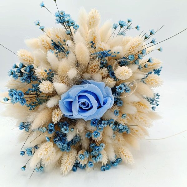 Buchet mireasă/nașă din flori uscate și un trandafir criogenat, albastru-crem, diam. 20cm - FEIS509002 - imagine 2