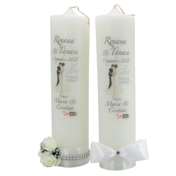 Lumânare Nuntă Argint - aniversare 25 ani, personalizată, cu flori de spumă/papion - ILIF508029