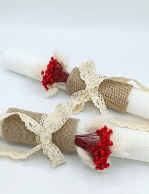 Lumânare Nuntă / Botez, din ceară naturală decorată cu flori uscate, alb-roșu – FEIS509003