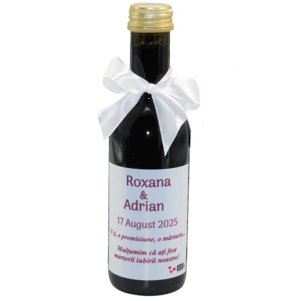 Marturie nuntă, Sticluță de Vin personalizată, fundiță albă - ILIF508017