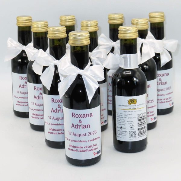 Marturie nuntă, Sticluță de Vin personalizată, fundiță albă - ILIF508017 - imagine 8