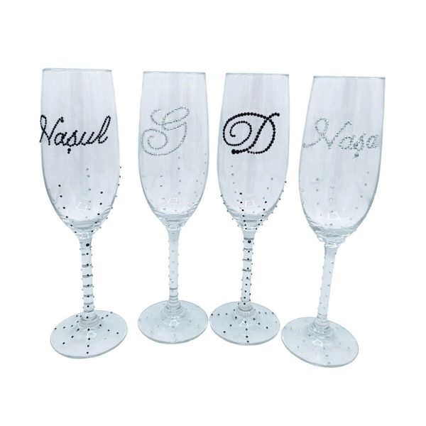 Pahare nuntă pentru miri și nași, decorate cu ștrasuri & personalizate cu inițiala, alb-negru - FEIS509001