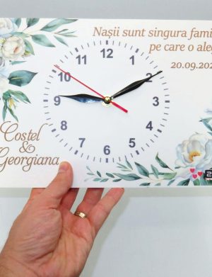 Ceas cadou Nași – model personalizat cu design floral și mesaj, dim. 300×200 mm – ILIF509010