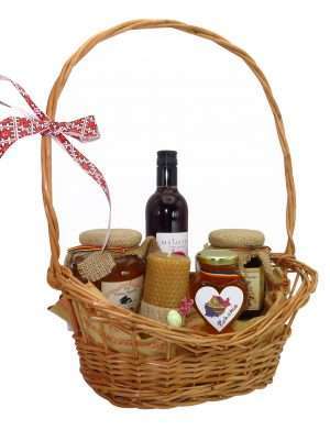 Cos cadou traditional Paste, Vinerea Mare, 6 piese, produse naturale – ILIF144