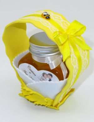 Marturii dulci cu miere, model handmade Cupe cu nectar – galben, borcan 90 gr – DSBC1679
